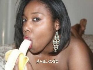 Ava_Lexie