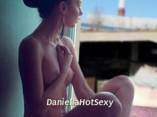 DaniellaHotSexy