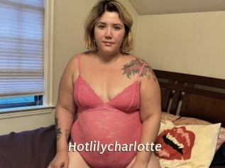 Hotlilycharlotte