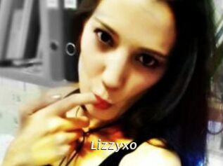 Lizzyxo