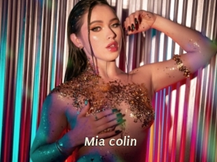 Mia_colin