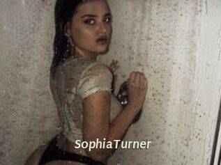 Sophia_Turner